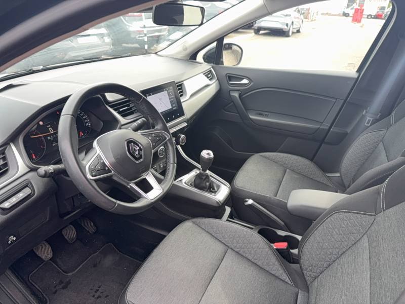 Renault Captur - Photo 10