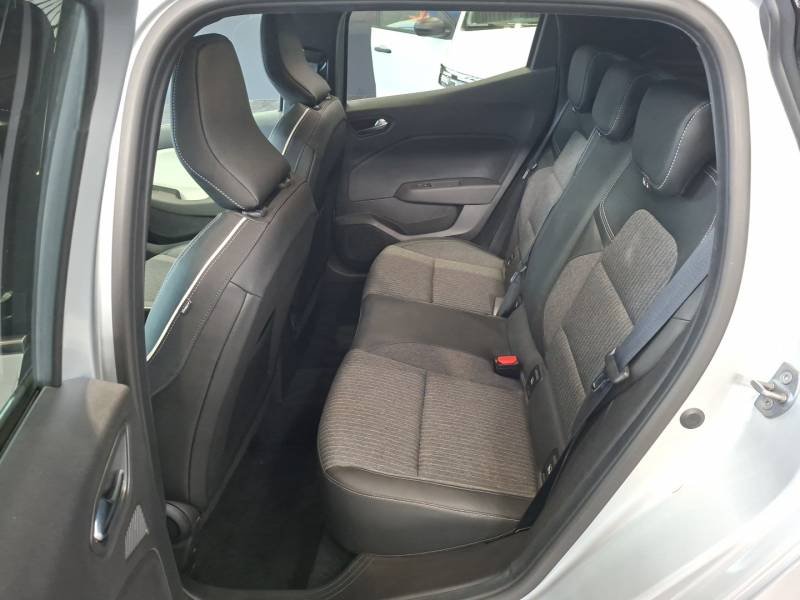 Renault Clio - Photo 16