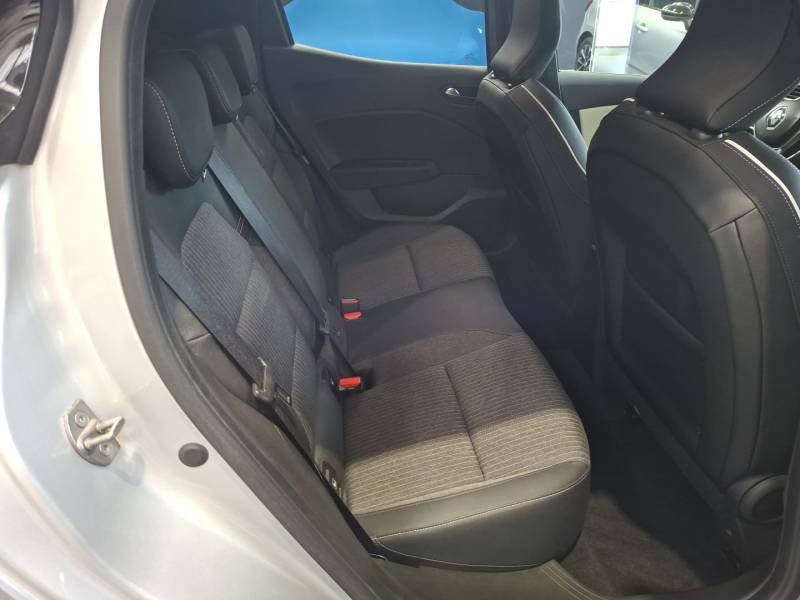 Renault Clio - Photo 17