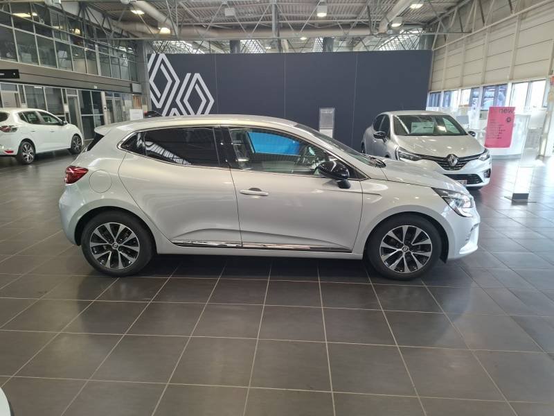 Renault Clio - Photo 6