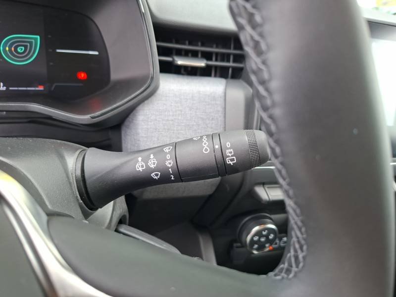 Renault Clio - Photo 24