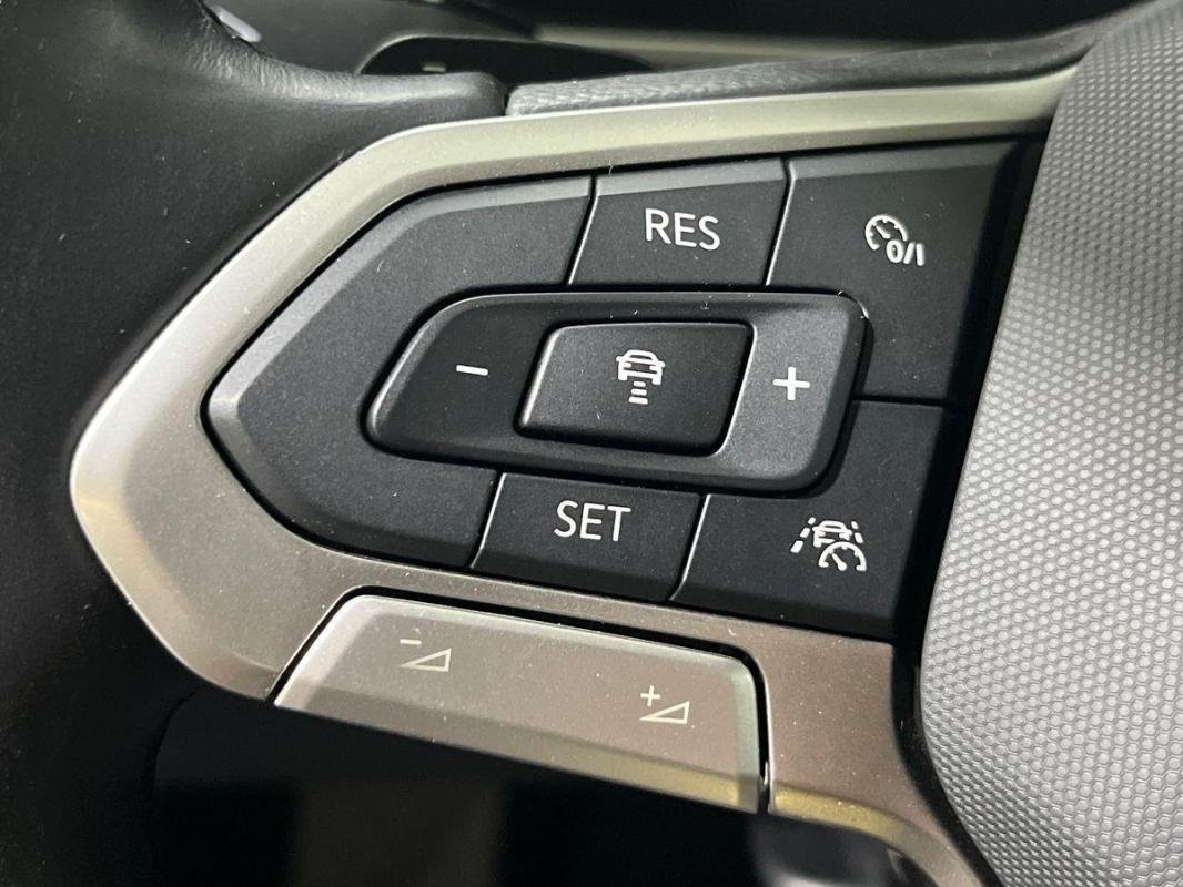 Volkswagen T-Roc - Photo 21
