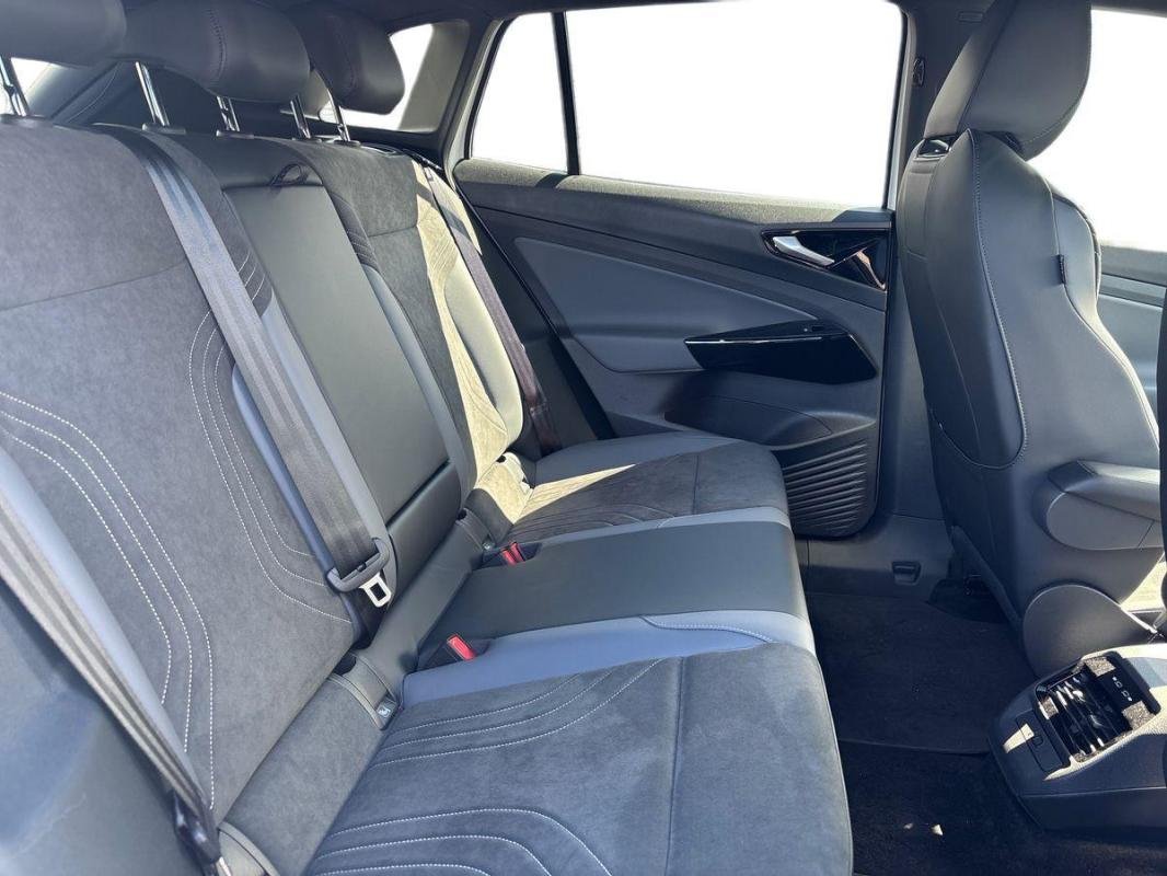 Volkswagen ID.4 - Photo 23