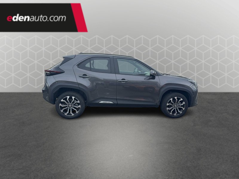 Toyota Yaris - Photo 6