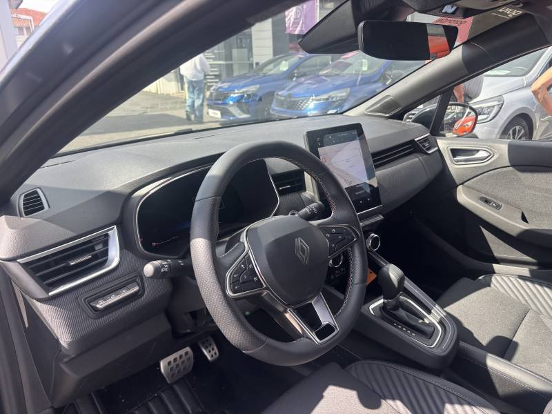 Renault Clio - Photo 23