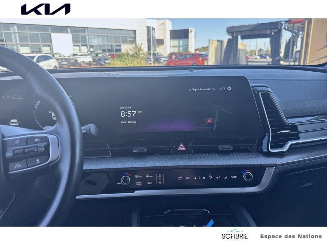 Kia Sportage - Photo 8