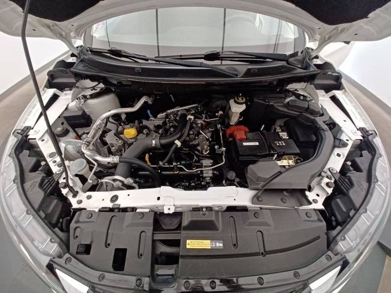 Nissan Qashqai - Photo 11