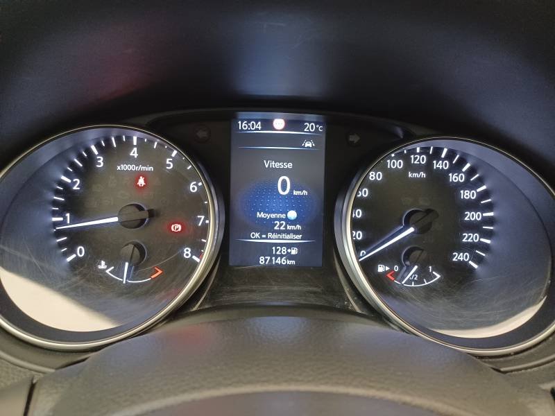 Nissan Qashqai - Photo 24