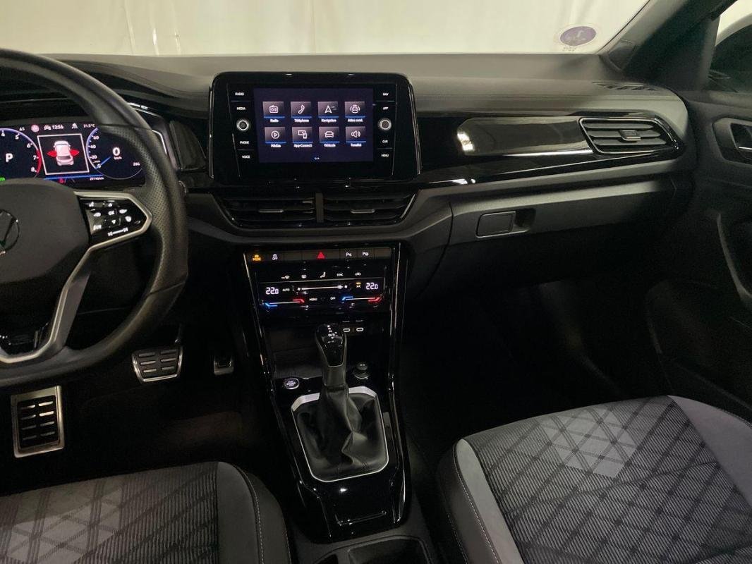 Volkswagen T-Roc - Photo 10