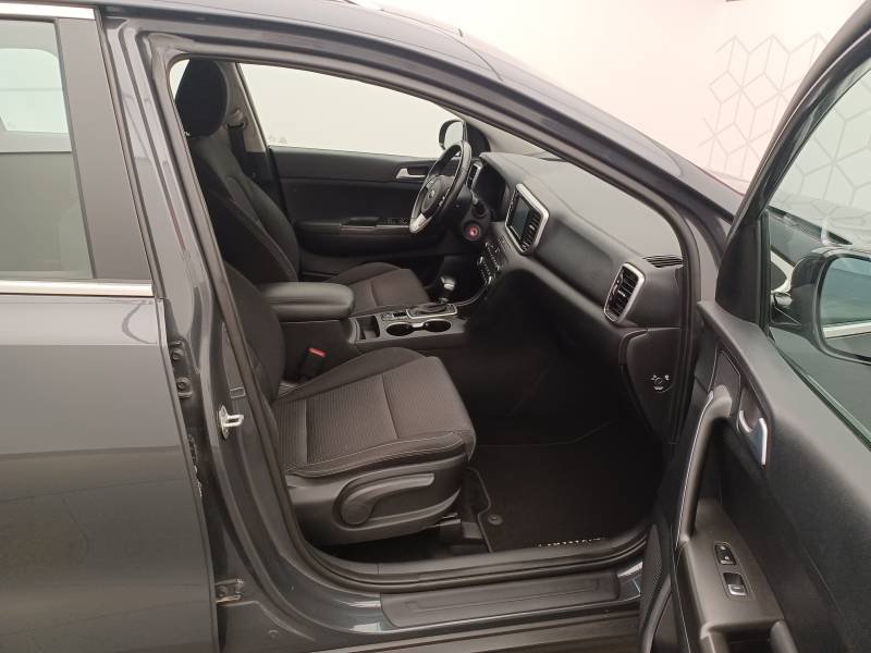 Kia Sportage - Photo 14