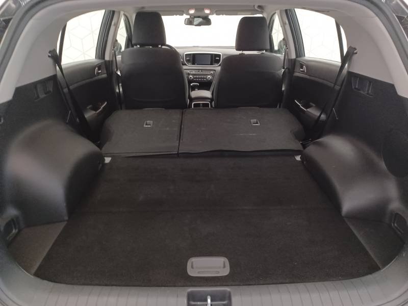 Kia Sportage - Photo 17