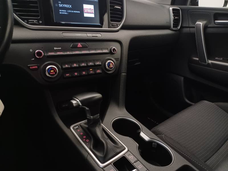 Kia Sportage - Photo 26