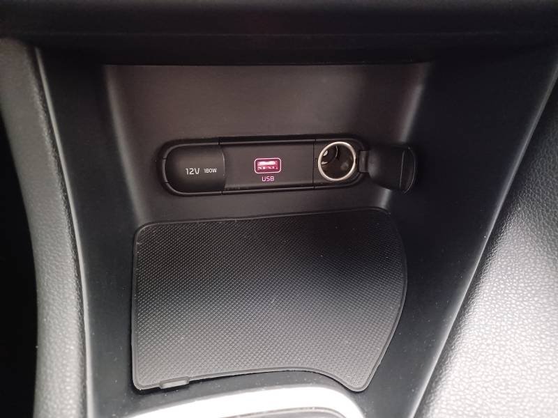 Kia Sportage - Photo 28