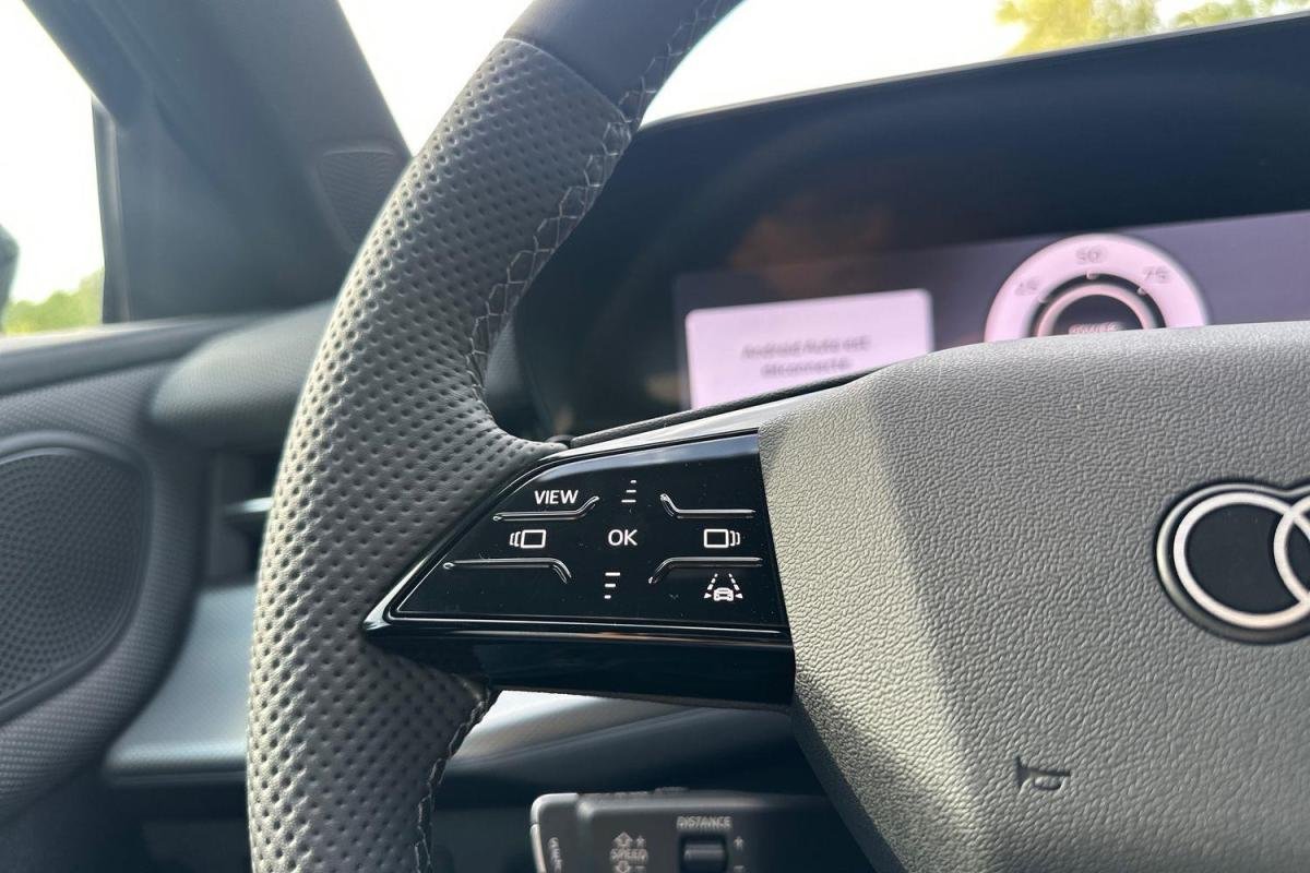 Audi Q3 - Photo 17