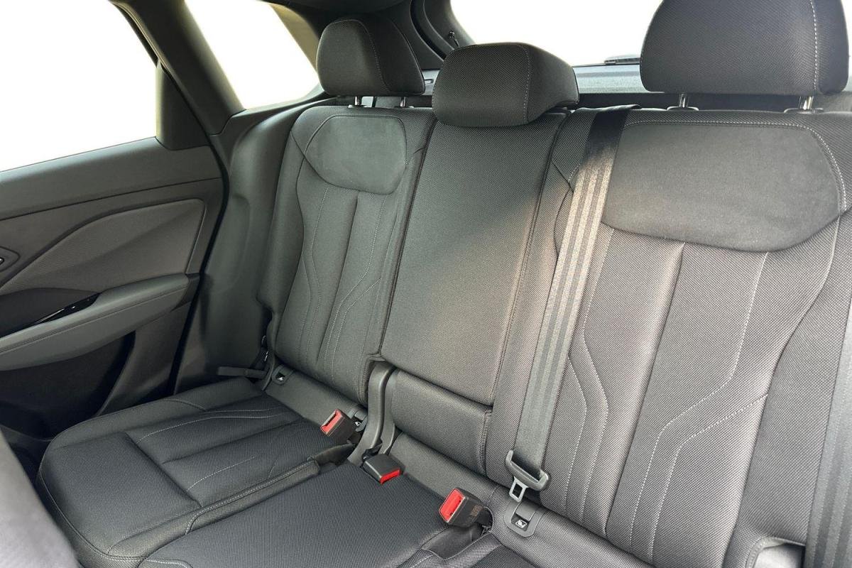 Audi Q3 - Photo 20