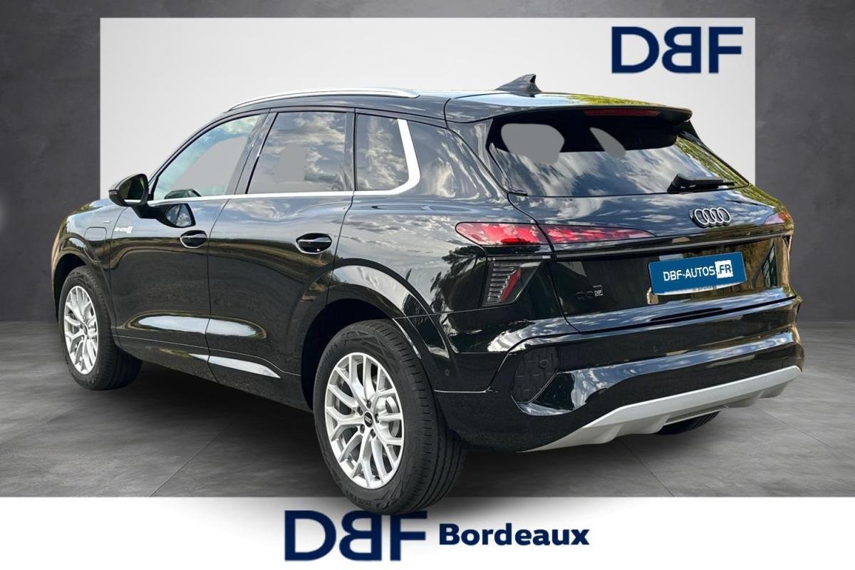 Audi Q3 - Photo 2