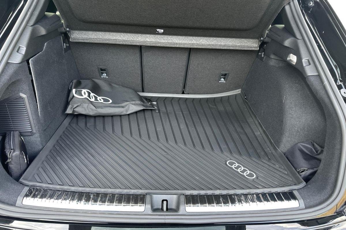 Audi Q3 - Photo 26