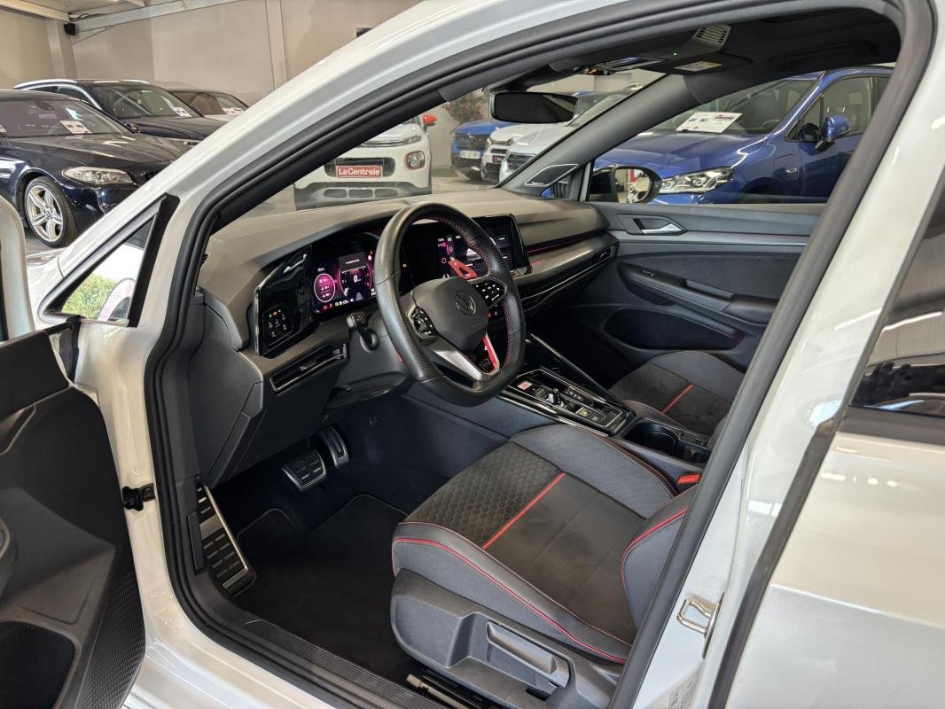 Volkswagen Golf - Photo 11