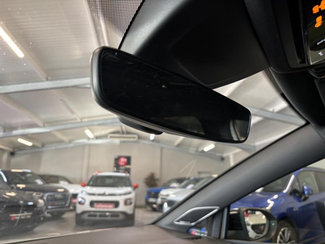 Volkswagen Golf - Photo 13