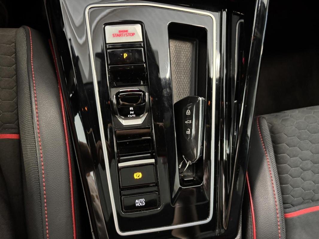 Volkswagen Golf - Photo 22