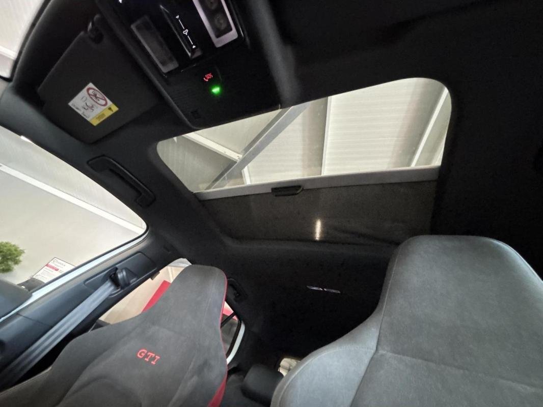 Volkswagen Golf - Photo 34