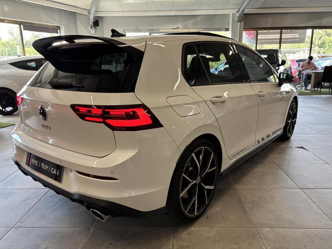 Volkswagen Golf - Photo 4