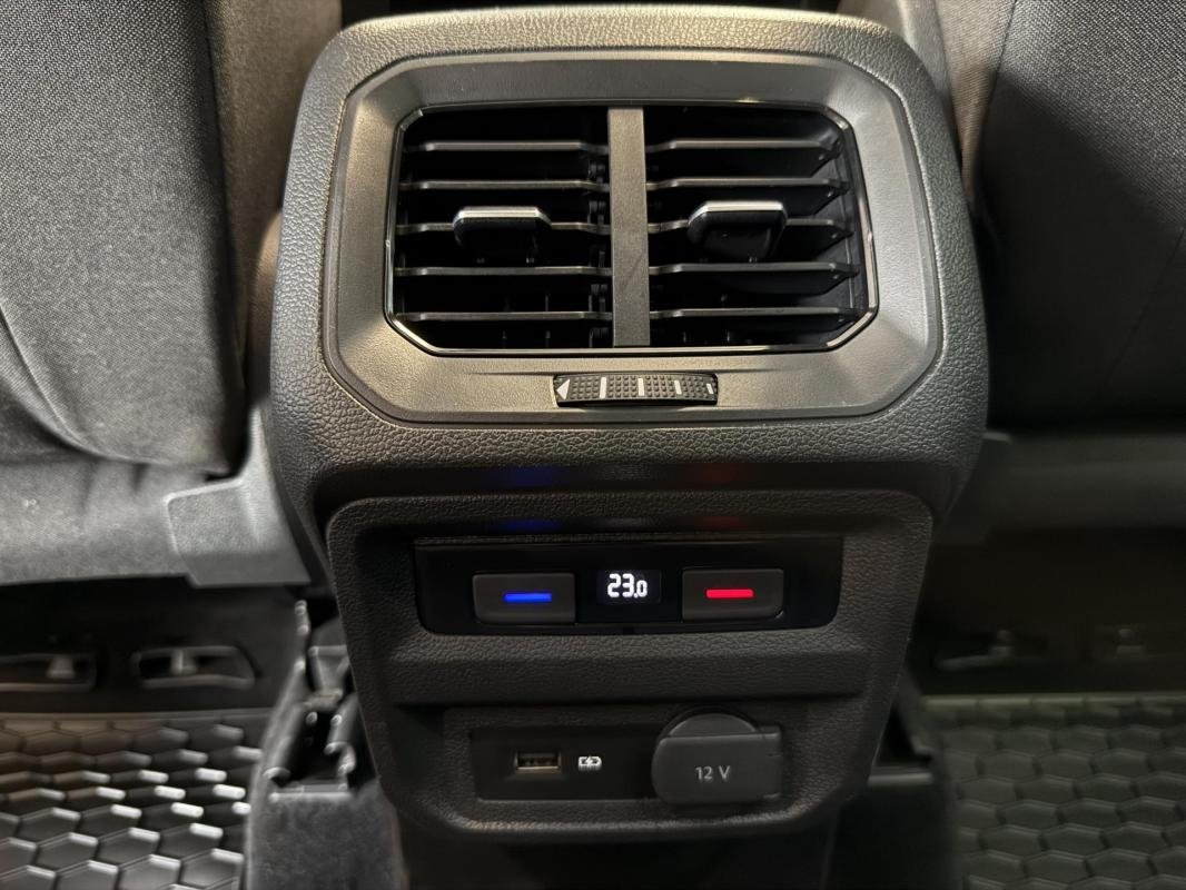 Volkswagen Tiguan - Photo 32