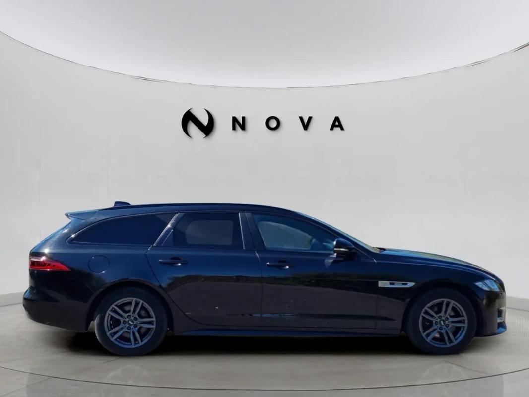 Jaguar XF - Photo 6