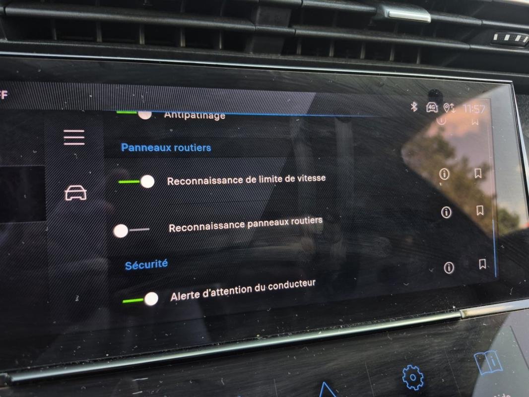 Peugeot 308 - Photo 11