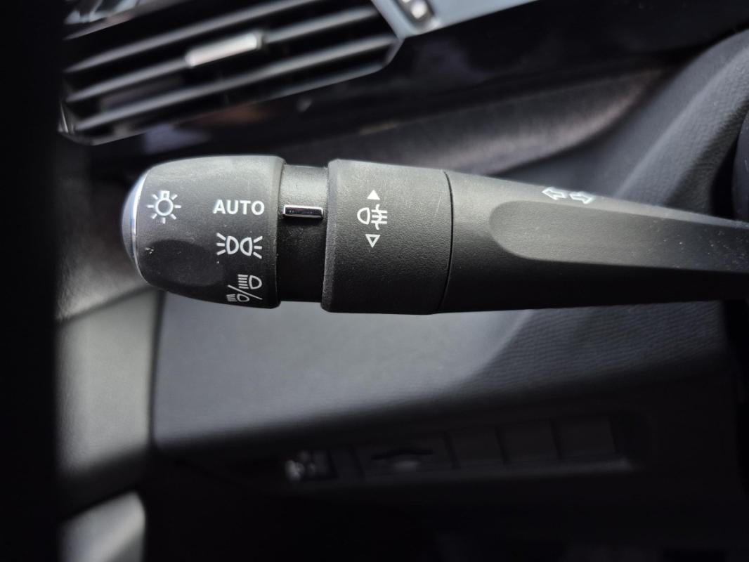 Peugeot 308 - Photo 13