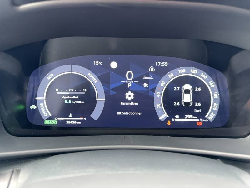 Toyota C-HR - Photo 23