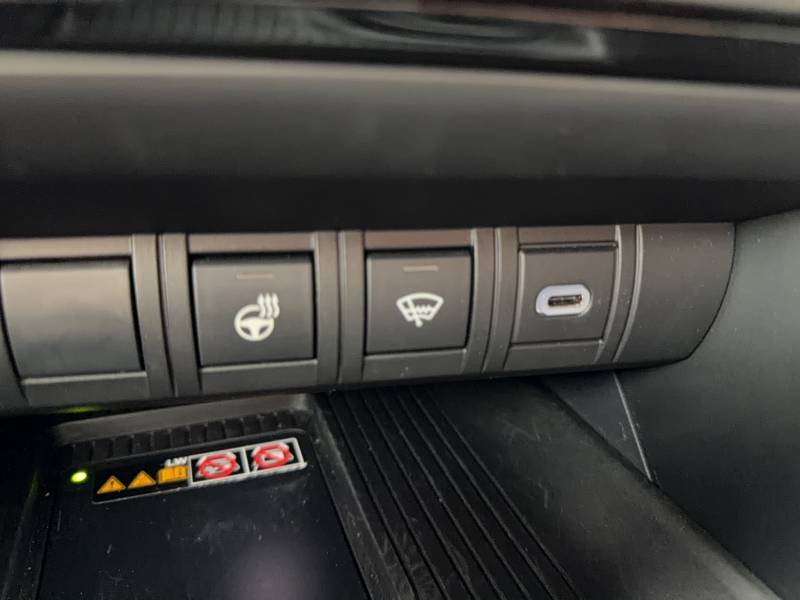 Toyota C-HR - Photo 24