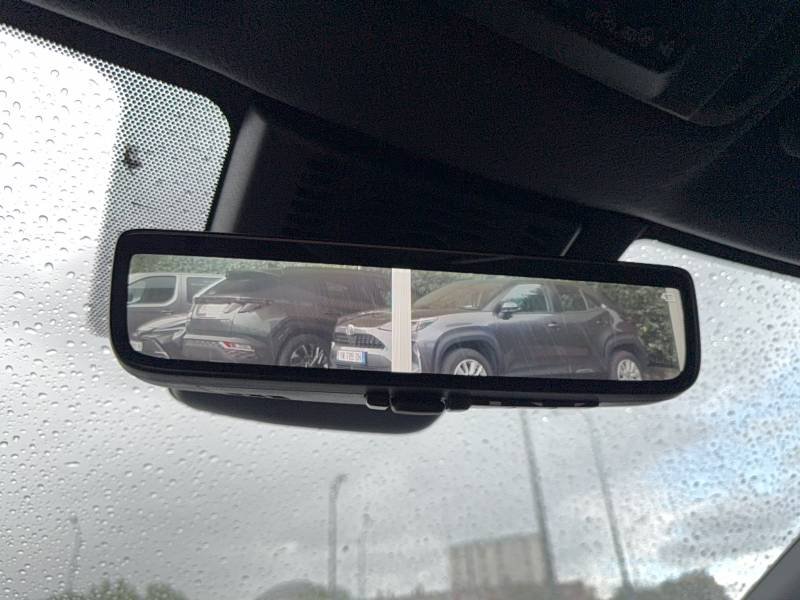 Toyota C-HR - Photo 27