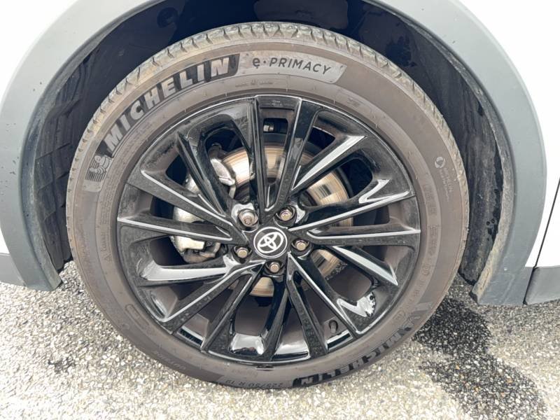 Toyota C-HR - Photo 9