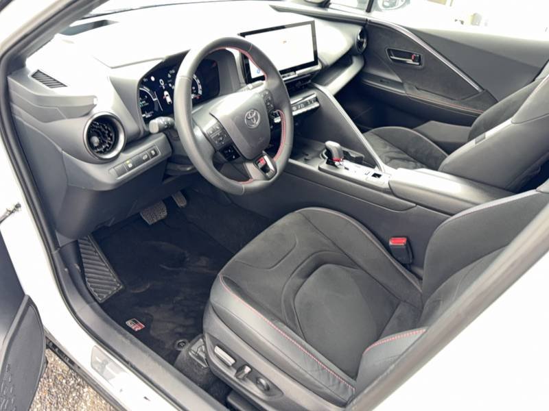Toyota C-HR - Photo 10