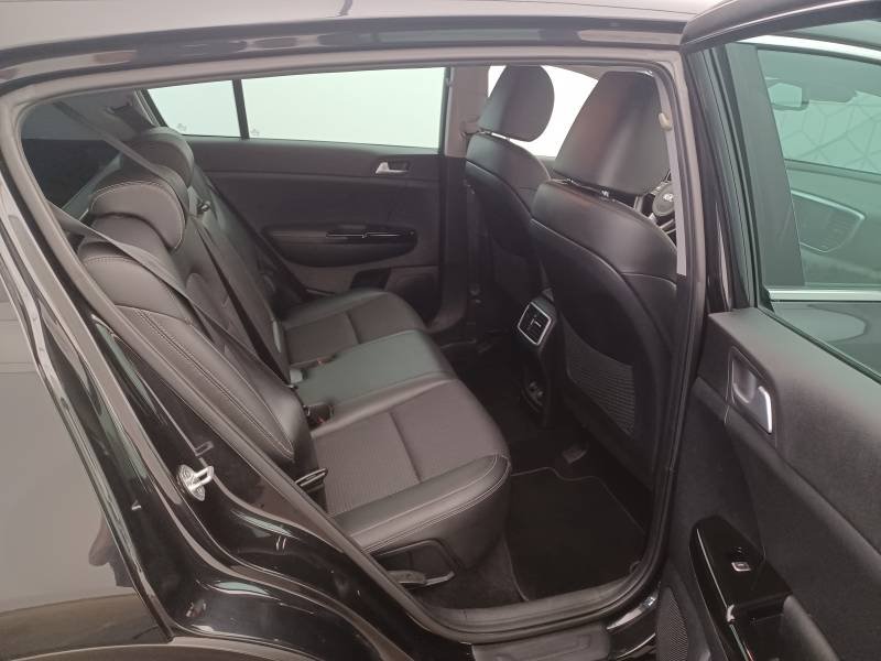 Kia Sportage - Photo 15