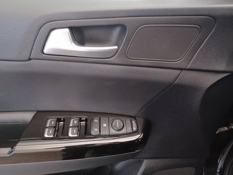 Kia Sportage - Photo 38