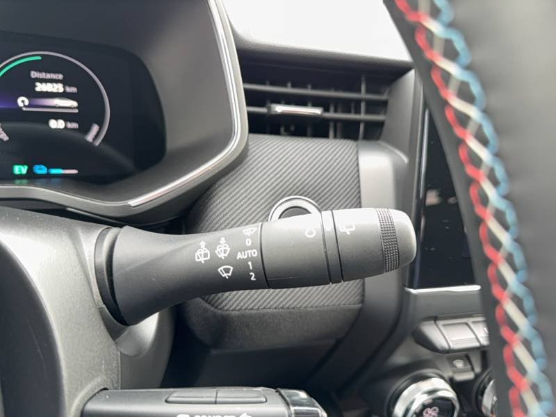 Renault Clio - Photo 32