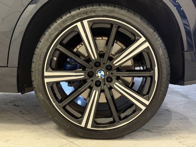 BMW X5 - Photo 8