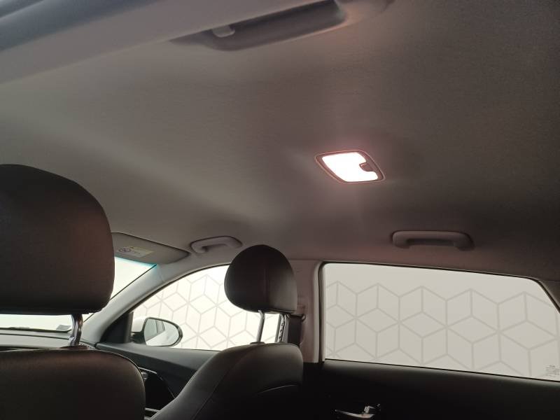 Kia Niro - Photo 33