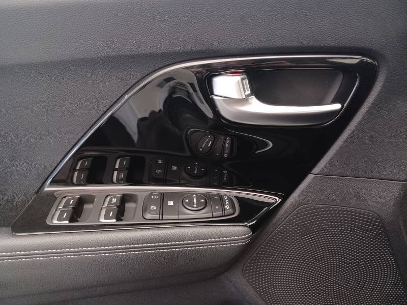 Kia Niro - Photo 36