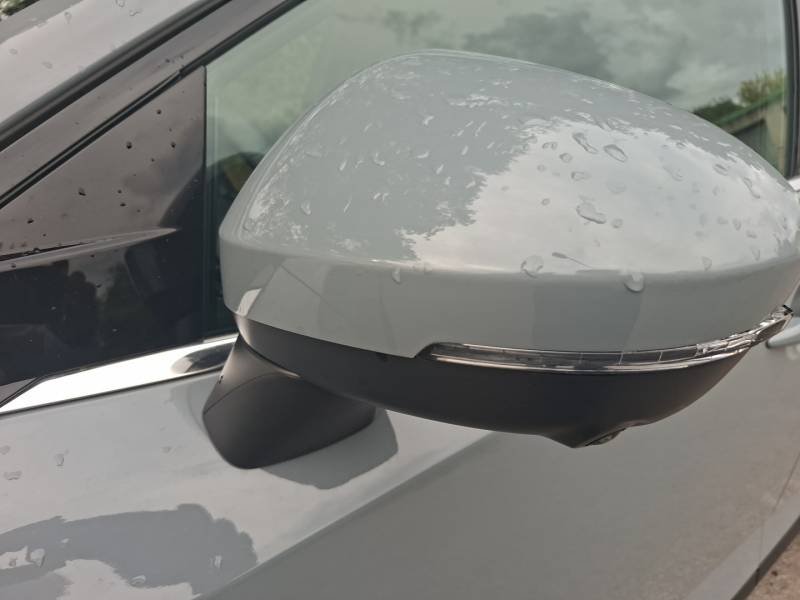 Nissan Qashqai - Photo 24