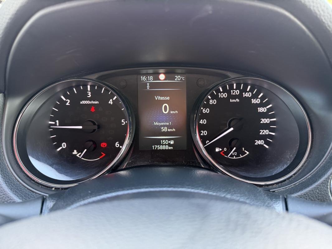 Nissan Qashqai - Photo 18