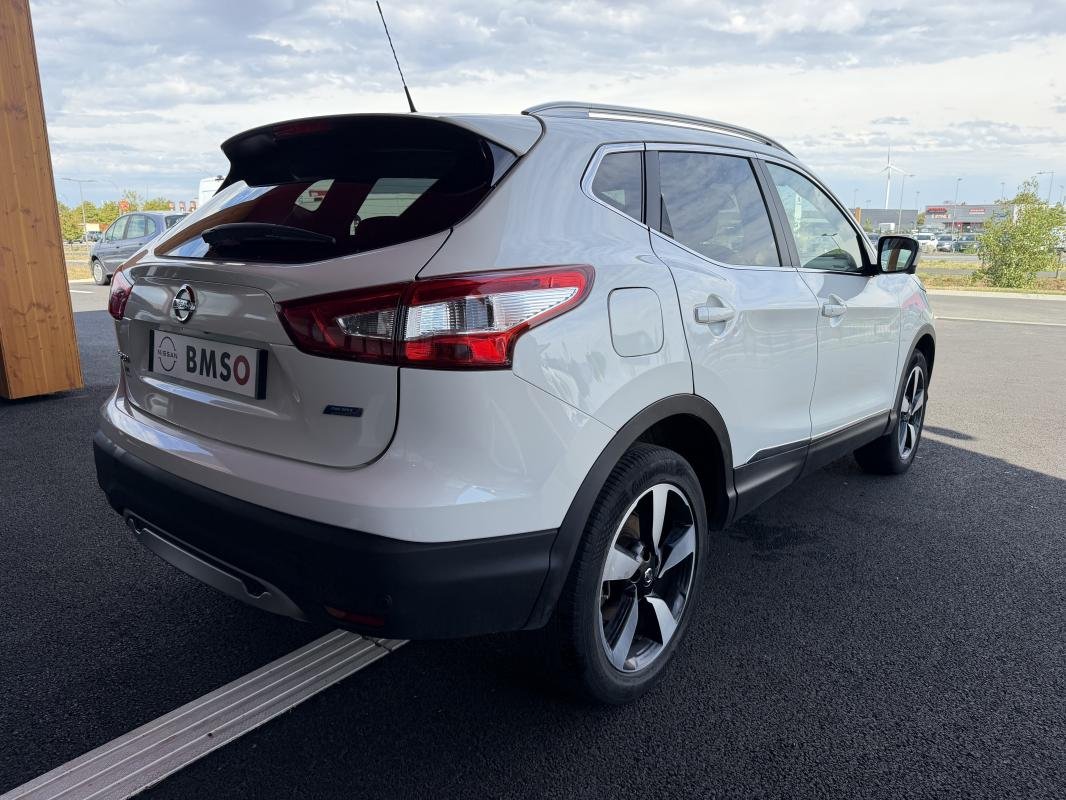 Nissan Qashqai - Photo 5