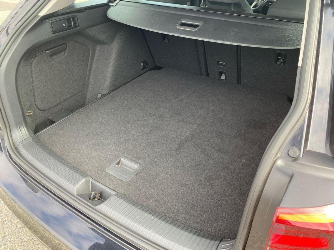 Volkswagen Golf SW - Photo 32