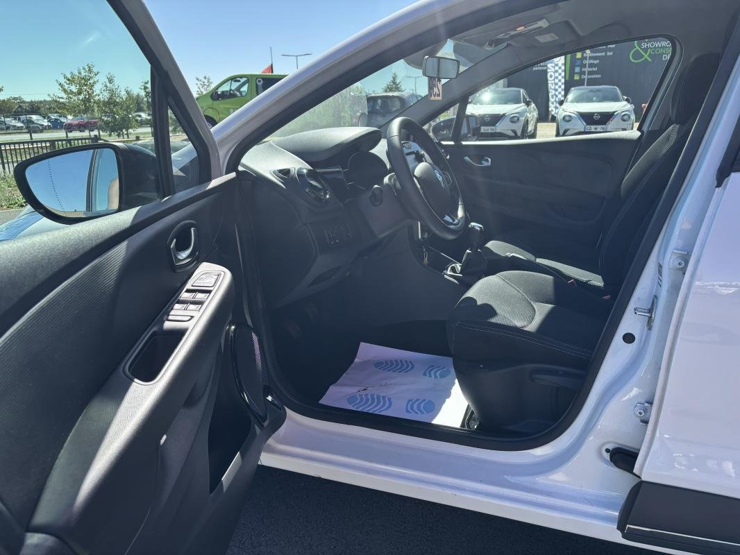 Renault Clio - Photo 13