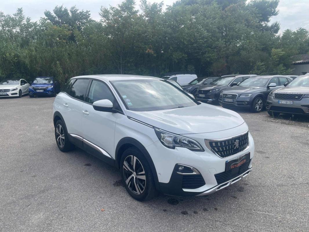 Peugeot 3008 - Photo 3