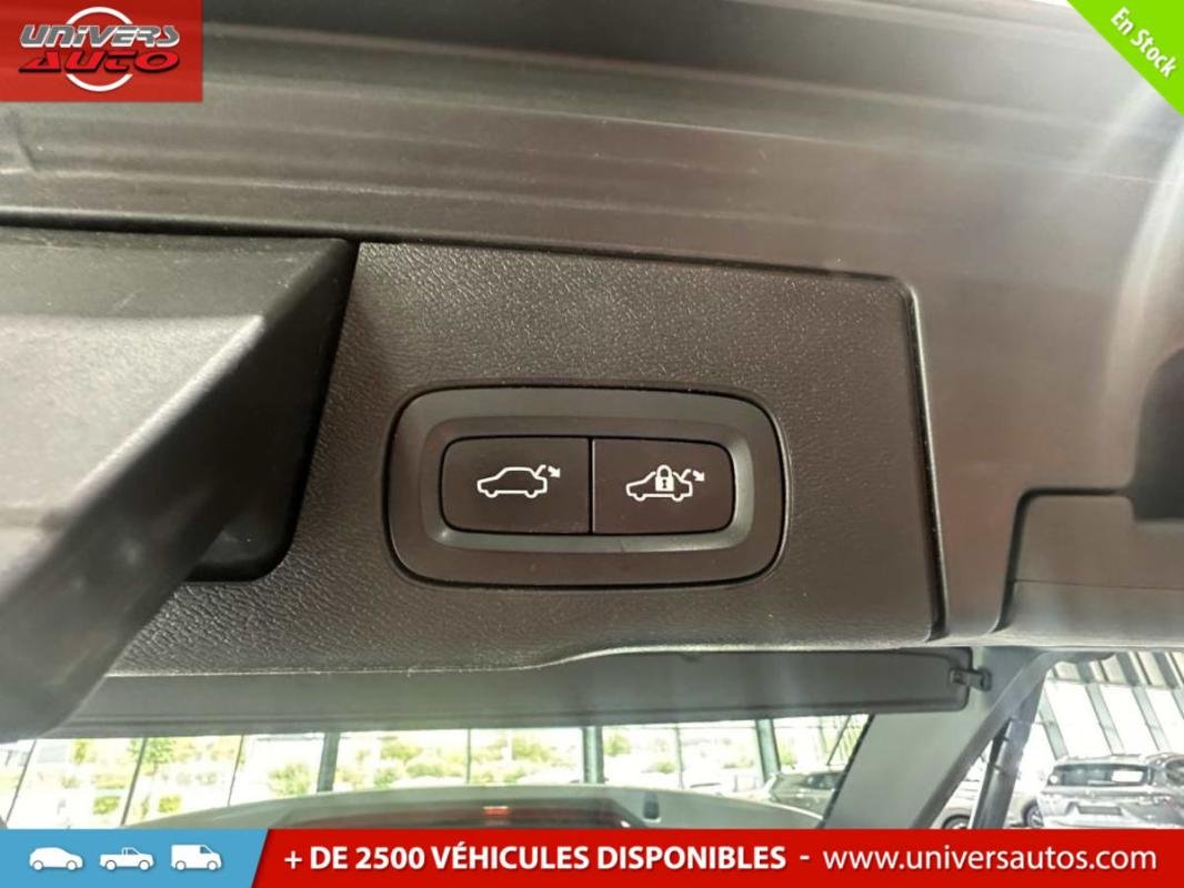 Volvo XC60 - Photo 18