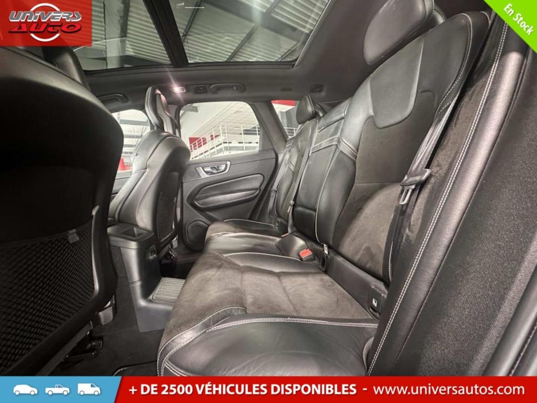 Volvo XC60 - Photo 10