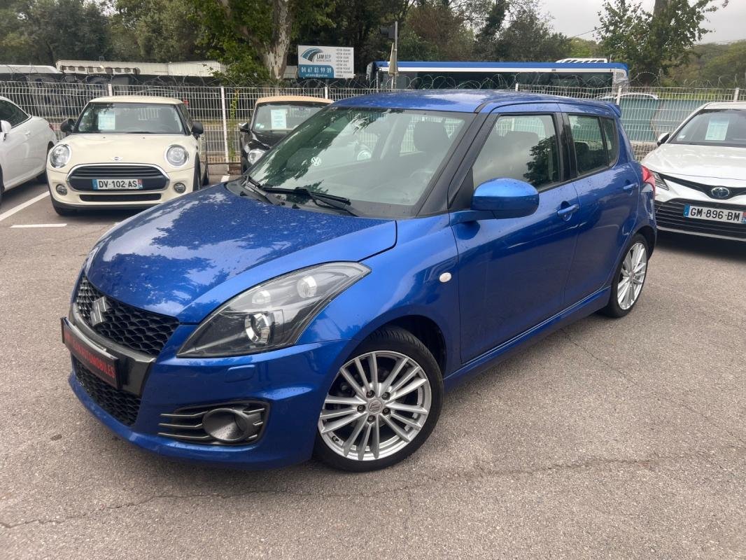 Suzuki Swift - Photo 1